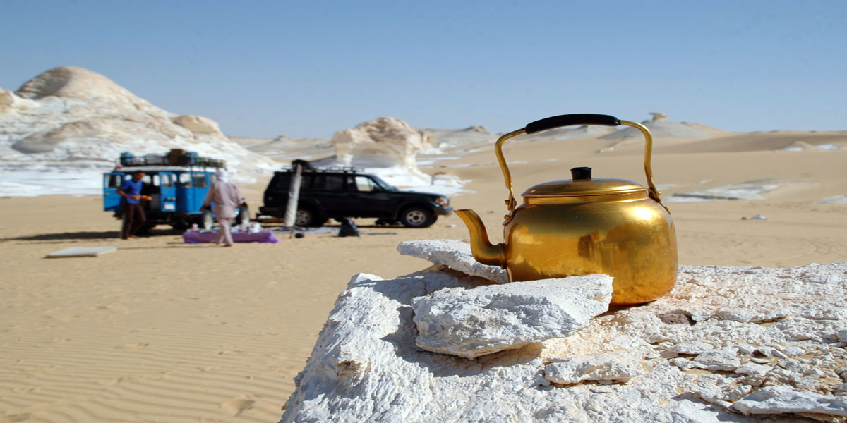 201403_White_Desert_Breakfasttime